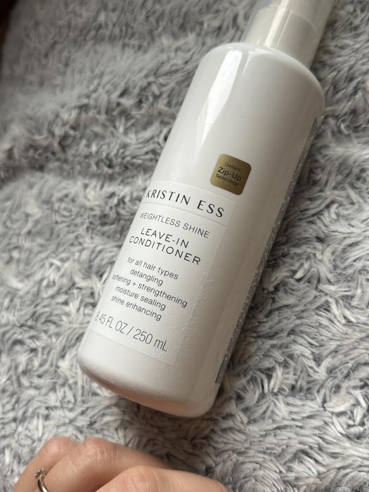 Незмивний кондиціонер Kristin Ess Weightless Shine фото 2