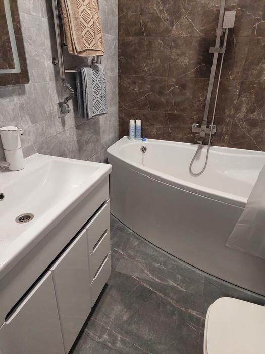 Сдам посуточно и почасово квартиры и дома в Запоро фото 1