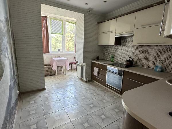 Здам кімнату і двухкімнатній квартирі фото