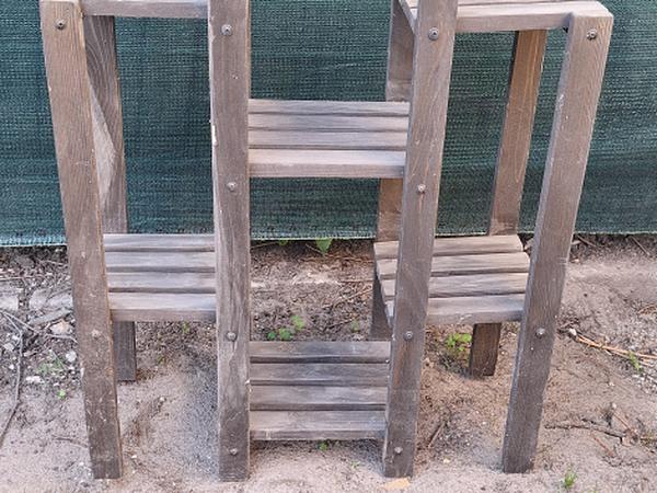 Продам поставку под цветы photo