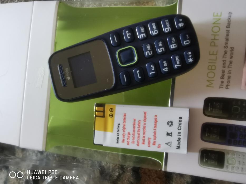 Мини телефон и смартфон Huawei P10 фото 6