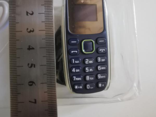 Мини телефон и смартфон Huawei P10 фото