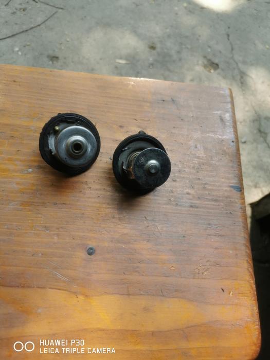 Термостат на Форд Смах,Фокус photo 2