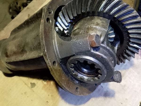 Редуктор заднего моста на ВАЗ карбюратор  рулевая фото