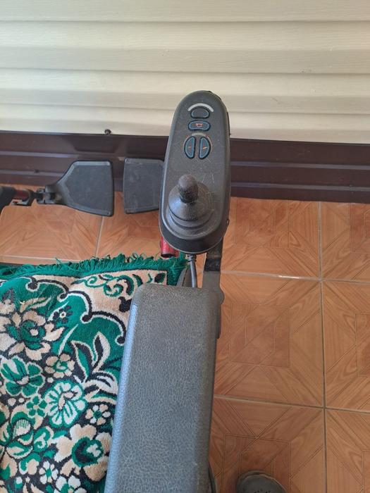 продам інвалідний візок RUMBA фото 4