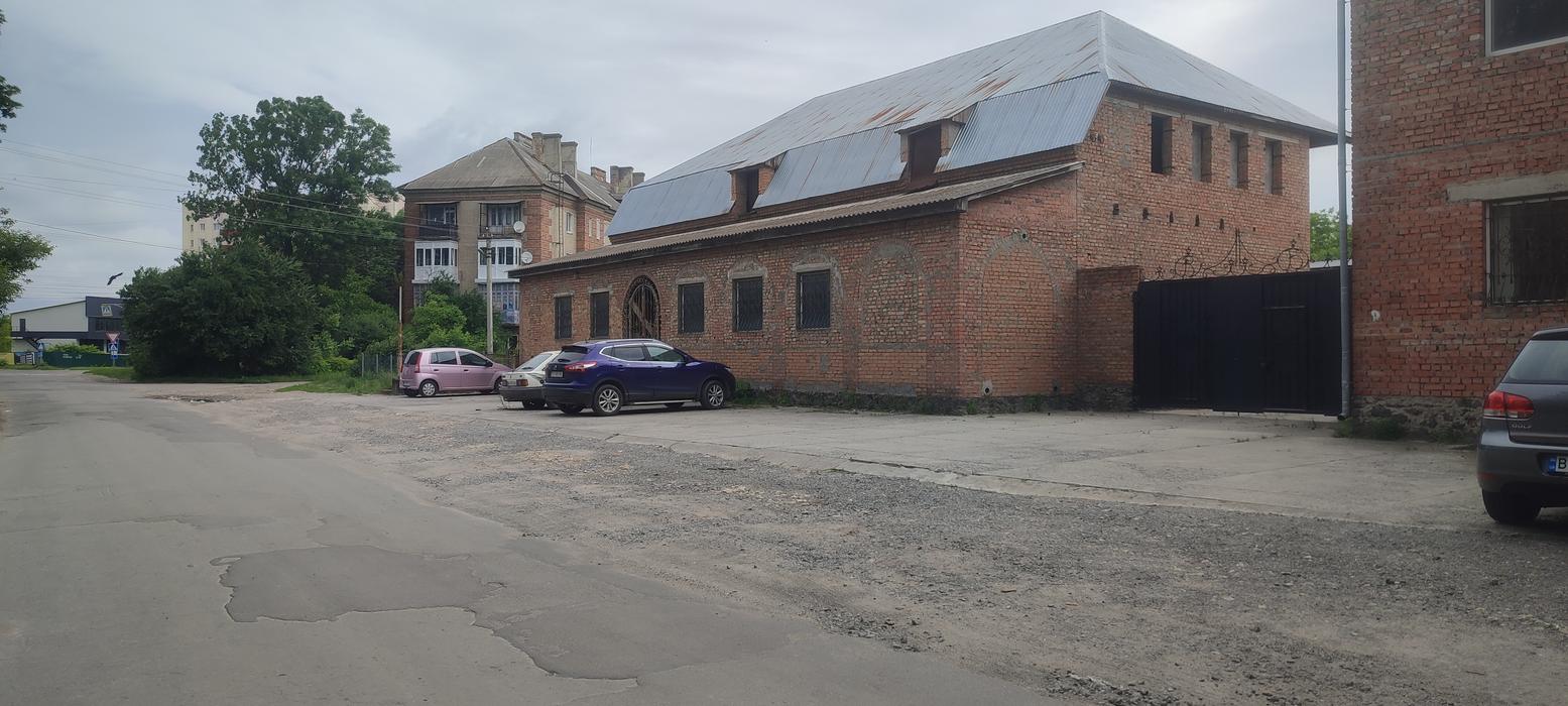 Нерухомість фото 1
