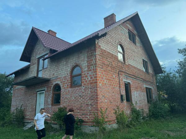 Незавершений  будинок фото