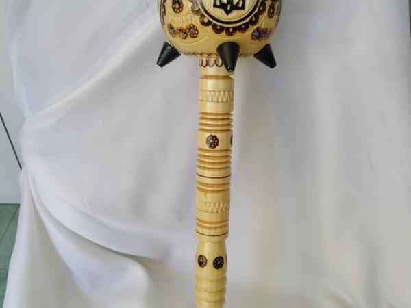 Булава дерев'яна велика, Булава з тризубом' фото