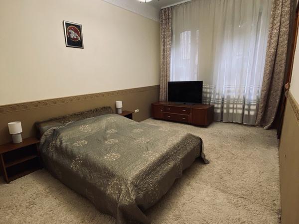 Подобова Оренда квартири фото