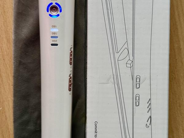 Портативний випрямляч для волосся утюжок фото