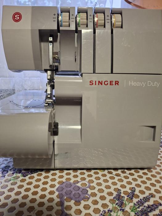 Швейная  машинка фото 1