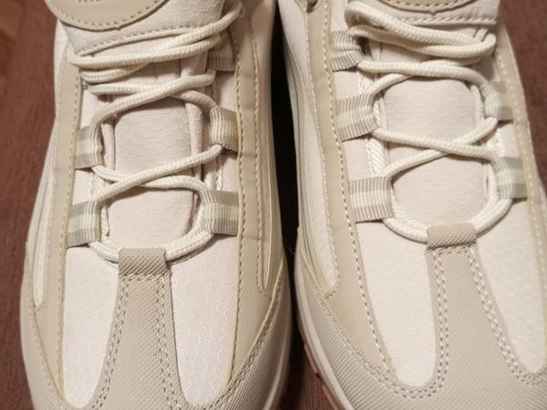 Кросівки чоловічі photo