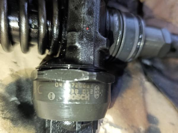 Насос форсунка Пасат б5+ фото