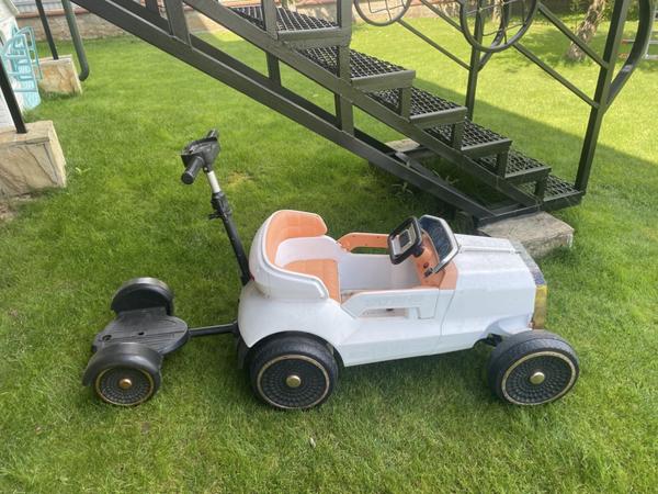 Дитячі іграшки фото