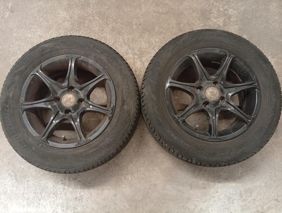 Резина для авто фото 1