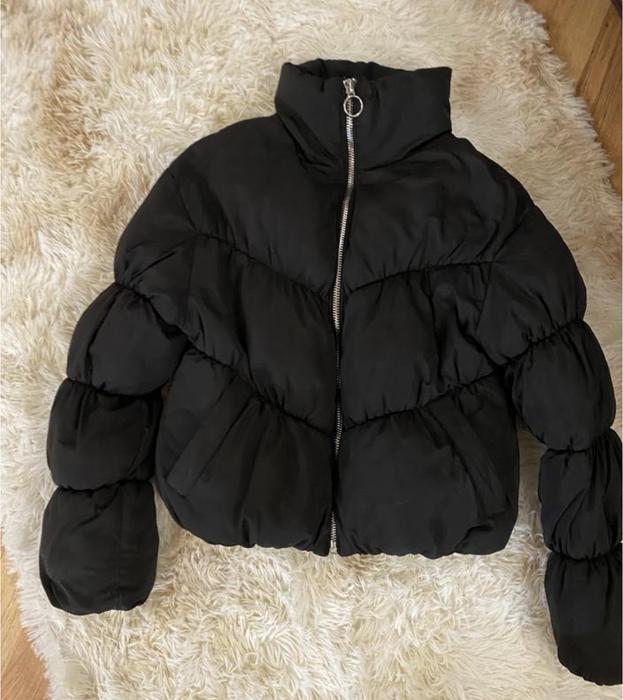 Куртка- пуховик жіноча фото 1