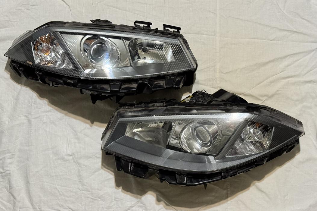 Срочно продам фары (пара) Renault Megane фото 1