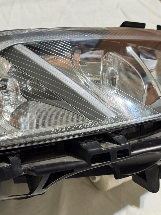 Срочно продам фары (пара) Renault Megane фото 8