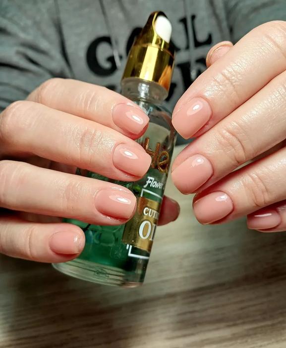 Апаратний комбі манікюр. 450 грн. photo 1