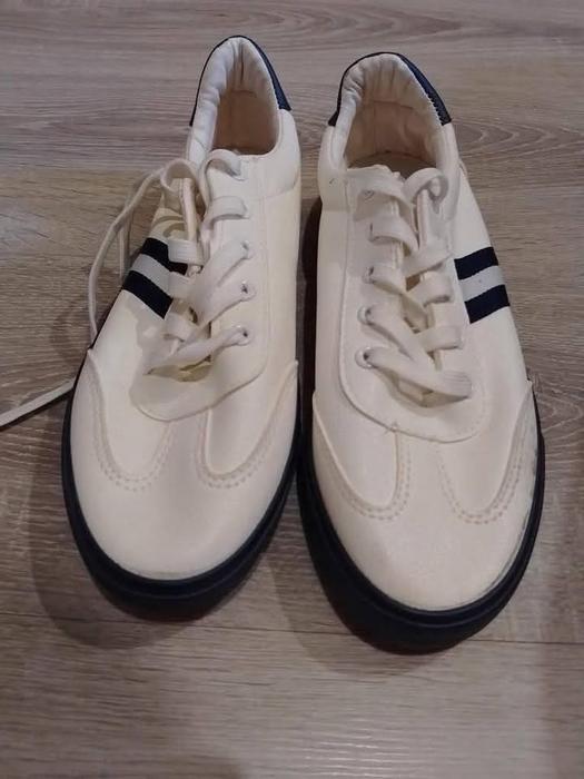 Жіночі кросівки Philip Smit — розмір 40 photo 1