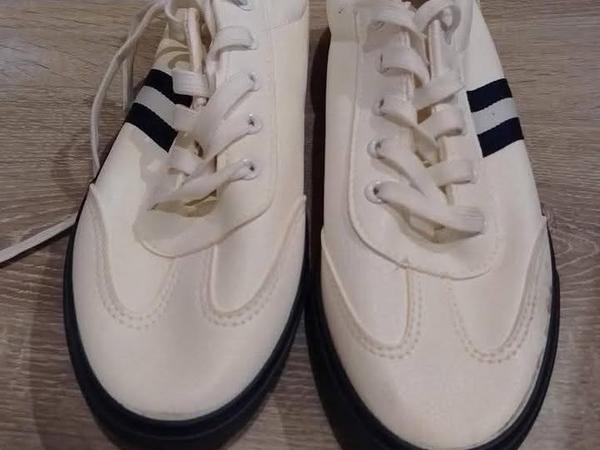 Жіночі кросівки Philip Smit — розмір 40 photo