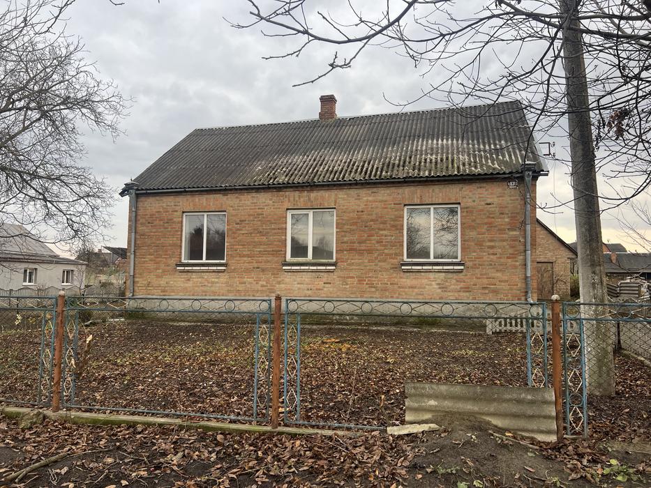 Будинок фото 1