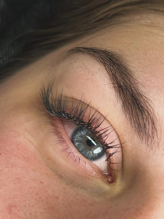 Нарощення вій photo 3