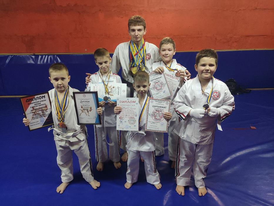 Набір дітей з 5 до 15 років в секцію карате photo 3