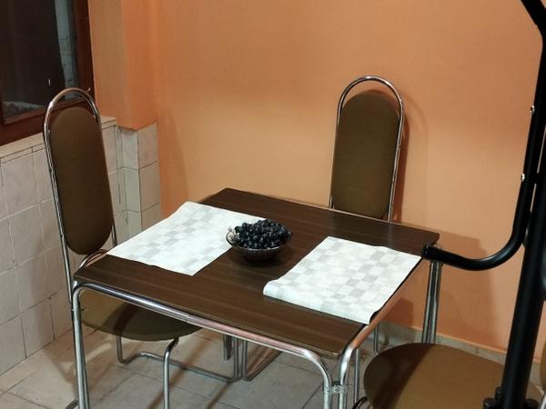 Кімнати подобово біля басейну photo