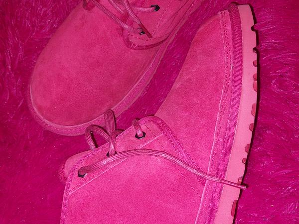 Обувь Уги photo