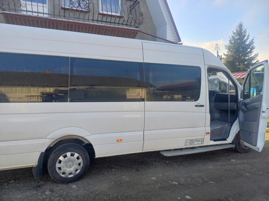 Комфортні пасажирські перевезення фото 3