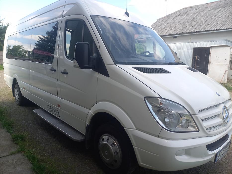 Комфортні пасажирські перевезення фото 4