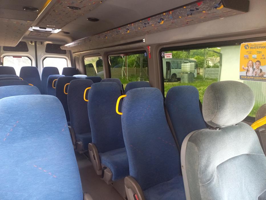 Комфортні пасажирські перевезення фото 5