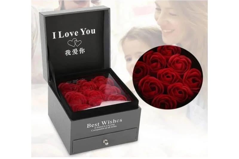 Подарункова шкатулка фото 1