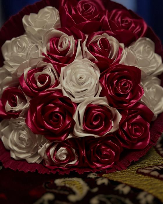 Букети з атласної стрічки фото 5