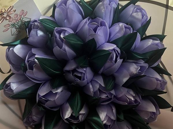 Букети з атласної стрічки фото