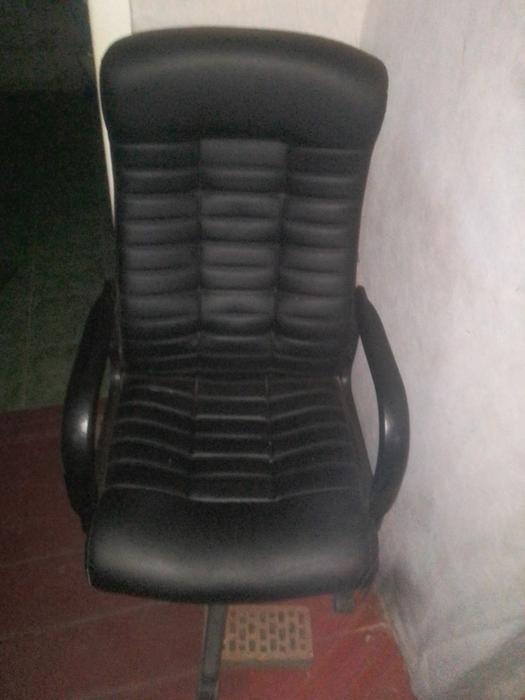 Крісло офісне BOSS KD фото 1