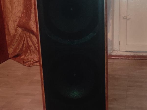 Продам две болих калонки фото