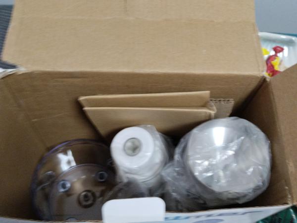 Продаю новий блендер куплений в Європі. фото