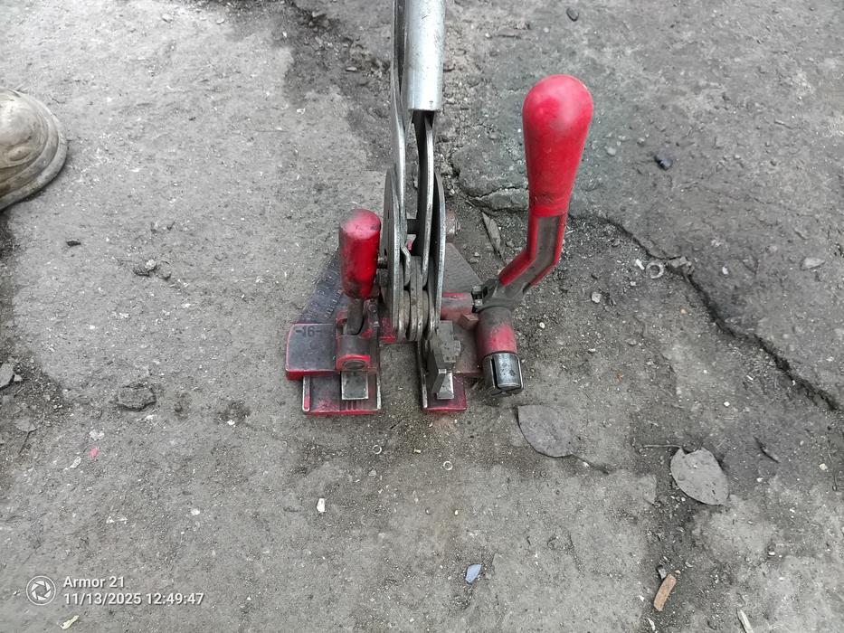 Продам машинку для стреч ленты photo 1