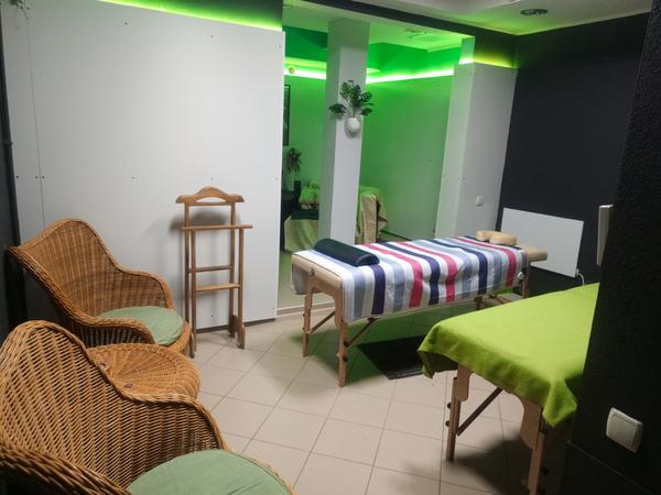 Масажний кабінет photo