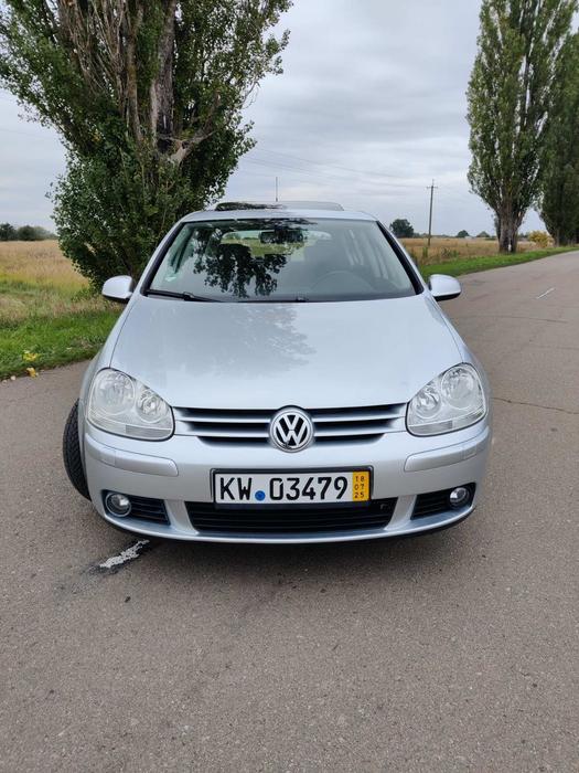 Golf v 1.6 MPI 6300$ photo 2