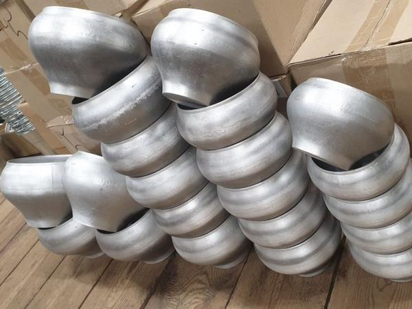 Баняки, казанки, чугунці photo