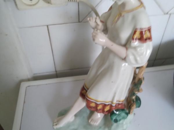 Статуэтка photo