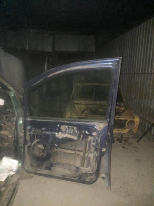 В розборі фольцваен шаран photo 1