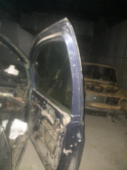 В розборі фольцваен шаран photo 2