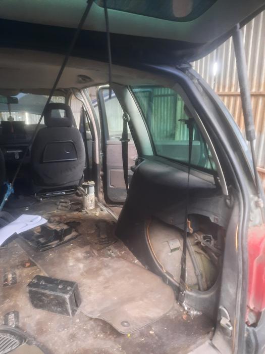 В розборі фольцваен шаран photo 3