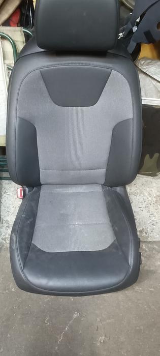 Ретраврація автосалоні та меблів фото 5