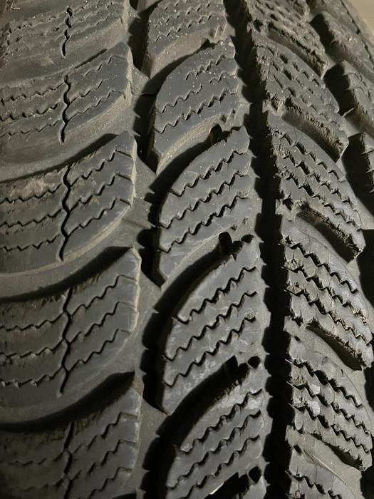 Автомобільні шини photo 3
