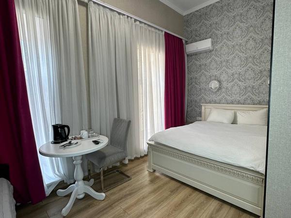 Работа - горничная , отель - центр города фото